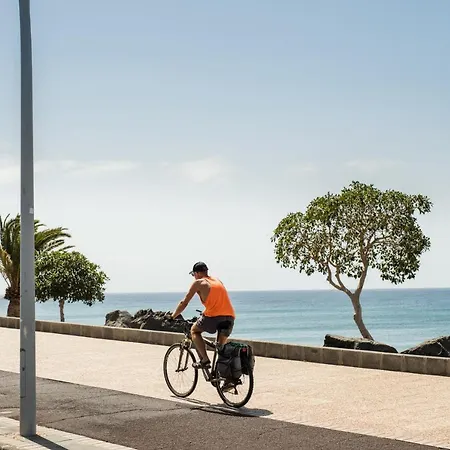 Playamar Aparthotel 4*