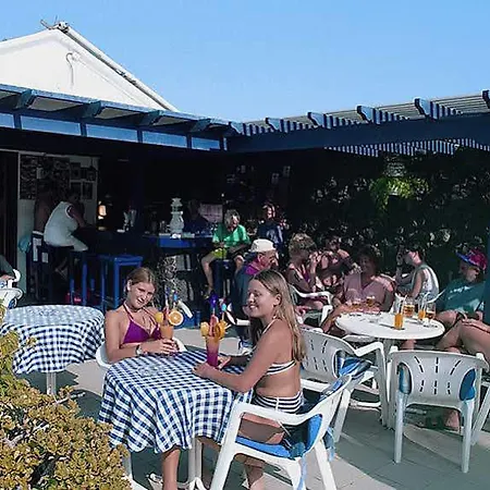 Playamar מלון דירות 4*